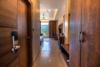 Aotel by Clarks Inn Palampur - Pālampur - 4