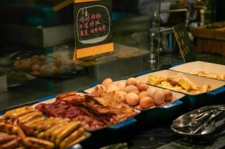 Crowne Plaza Wuxi Lake View by IHG - 7
