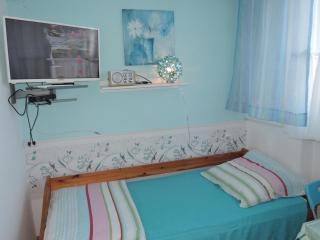 Holiday Home in Dziwnówek near Clean Beach - 1