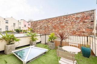 Clifton Period Spacious Townhouse - Simply Check In - 3
