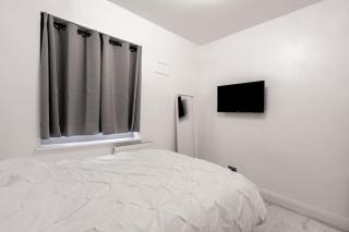 2 Bed Apartment In Wembley, Ealing, London - 4