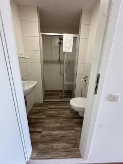 Gasthaus - Hotel Neue Post - 1