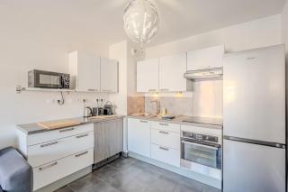 Le Neroli T2 dernier étage avec Terrasse et garage - Tolone - 8