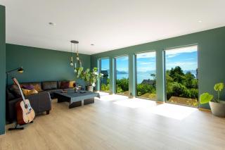 Central Sea View Villa - Stord - 0