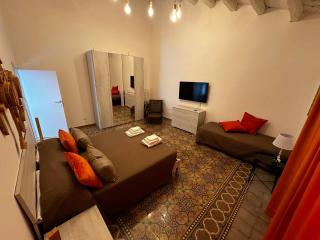 LB Home - 3