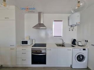 Buenavida Cozy Holiday Home VV with communal pool and air con - Costa Teguise - 5