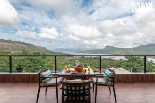 StayVista at La Nirvana with Pool, Music Speaker & Indoor-Outdoor Game - Lonavala - 6
