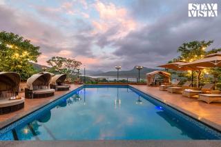 StayVista at La Nirvana with Pool, Music Speaker & Indoor-Outdoor Game - Lonavala - 9