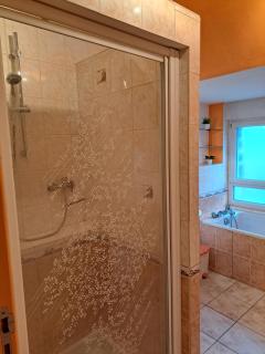 Chambre en colocation dans maison - 2