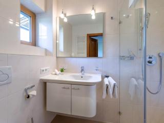 Landhaus Kitzhorn Appartement Hahnenkamm - by NV-Appartements - 1