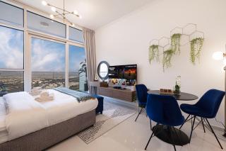 SmartStay at Carson Tower - Panoramic City Views - Modern Luxury Apartments - Dubai - 9