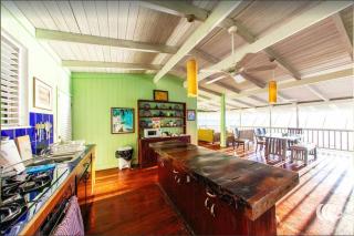 Deep Waterfront west coast 3 bed beach house - Saint James - 1