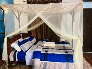 Akogo House - BnB , Hostel, Backpackers & Volunteer Center - Mombasa - 5