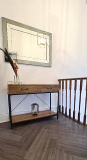 Entire 2 Bed Flat on 3rd floor near City Centre & Stadium - Cardiff - 1