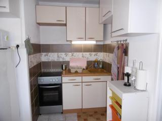 Appartement T2, 28m², Proche Plage, 4 Pers., Parking Privilégié à Narbonne Plage - FR-1-795-10 - 2