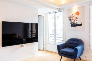 GuestReady - Colourful Getaway near Eiffel Tower - París - 1