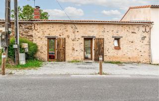 4 Bedroom Gorgeous Home In Bouguenais - Bouguenais - 1