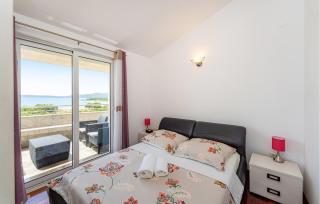Amazing Apartment In Sibenik - Šibenik - 3
