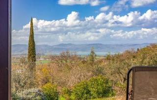 2 Bedroom Stunning Apartment In Paciano - 9