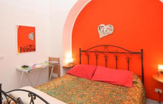 Beautiful Apartment In Ragusa With Wifi - 2