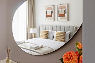 Chic 1-Bed Near Marina Promenade - 5 min to Tram - Dubai - 9