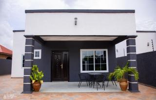 A Quiet Secured 3 Bed Home - Accra - 2