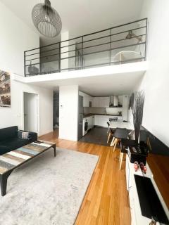 Duplex, 10 min Champs Elysée - Boulogne-Billancourt - 0