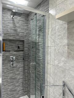 Alna Property LTD - Birmingham - 9