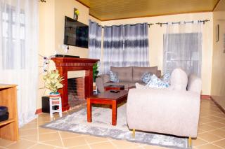Calmo Meta Homestay Naivasha - Naivasha - 9