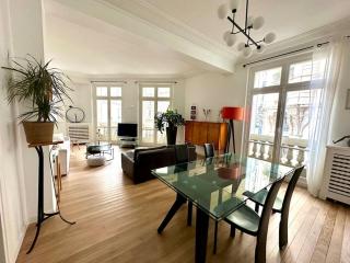 Grand appartement élégant - Vue Tour Eiffel - 9