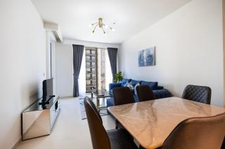 Vibrant Living in the City Center at Dubai Creek - Dubai - 7