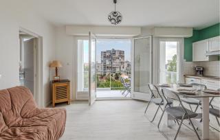 1 Bedroom Awesome Apartment In Royan - 7