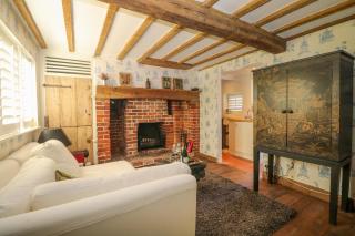 Sandrock Springs - Petworth - 9