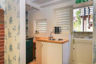 Sandrock Springs - Petworth - 6