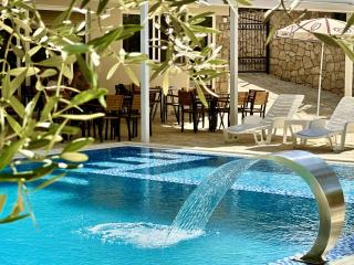 Akhdar Apartments - 1