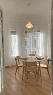 El Faro Apartaments Suites - Plaça de la Font - Tarragona - 3