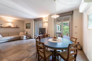 Abaye 6 Cabernet Charm Adults Only - 0