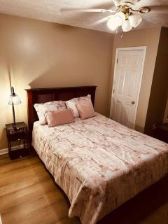 Riverside Escape King Suite, and Queen Suite. - 6