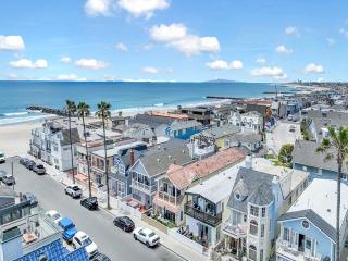 3 Bedrooms - Newport Beach - 9