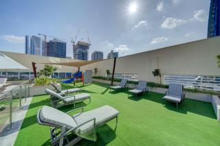 Stylish studio with storage room in hotel l Fits 2 - Dubai - 8