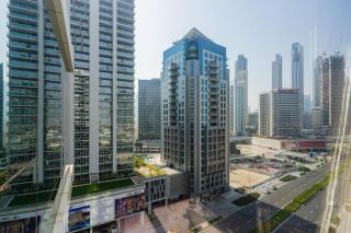 Stylish studio with storage room in hotel l Fits 2 - Dubai - 5