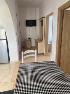 Veliaj Apartament - Ksamil - 6