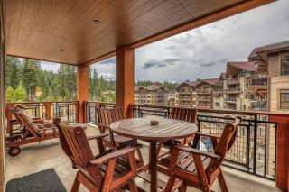 Big Horn Lodge 402 by East West Hospitality - Truckee - 1