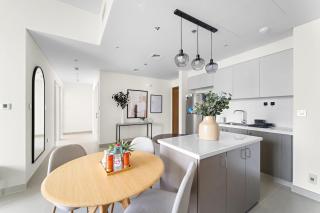 Silkhaus Heart of Downtown 2 BDR with Balcony - Dubai - 4