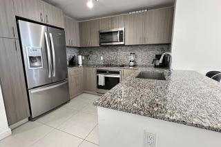 Resort Style Luxury Living in Doral, Miami - Miami - 2