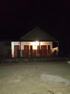 Bale Hendi - Gili Gede - 4