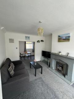 Hartlepool - 2 bedroom - near seaside - Sleeps 5 - Hartlepool - 0