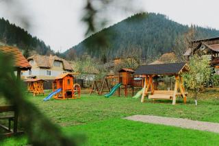 Complex Turistic Constantin Bucovina - Câmpulung Moldovenesc - 9