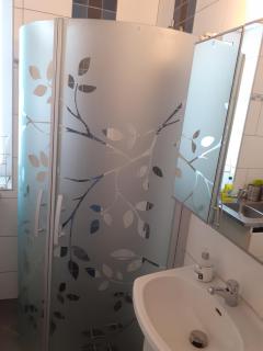 Honeymoon Guesthouse - 2