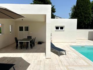 Ferienhaus FILI Insel Murter mit privaten Pool und großer Terrasse - Murter - 6